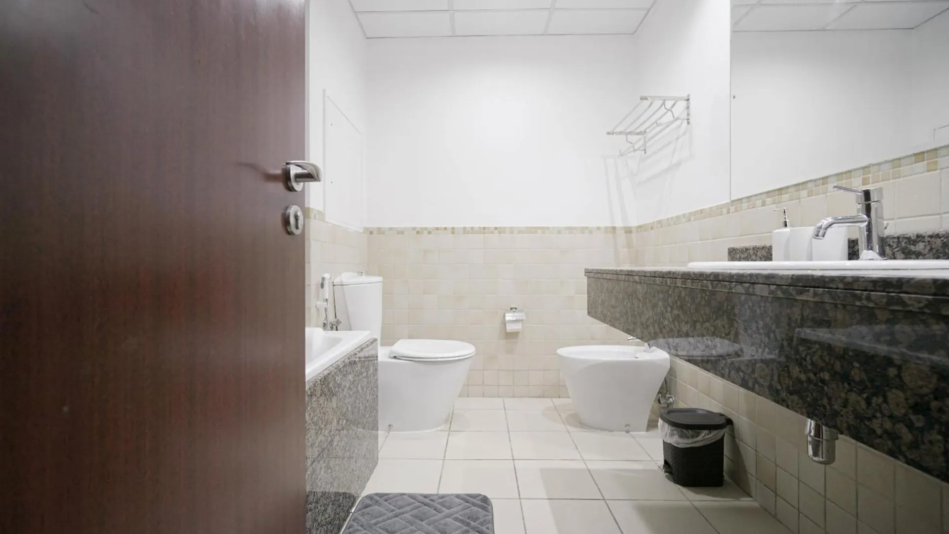 704, Shams 1 Apartment Dubai